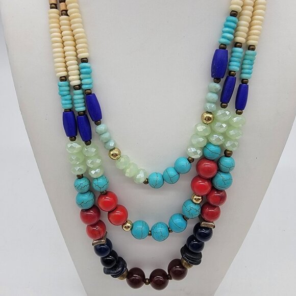 STUNNING MULTI‎ COLORED BEADED NECKLACE 3 Strand Colorful Boho Festival - Picture 2 of 6